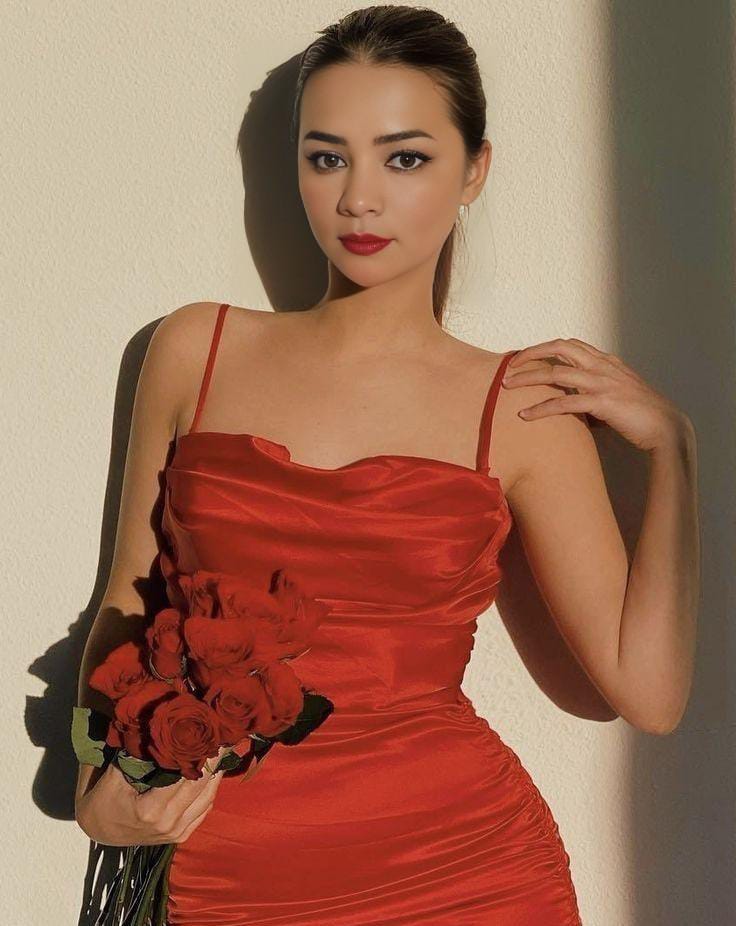 Sevişme Sanatında Uzman Doyumsuz Rus Escort Maşa