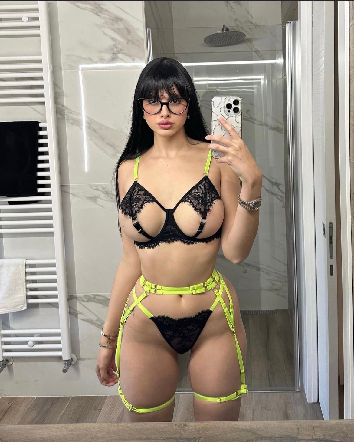 Ankara Ateşli Sınırsız Escort Tuğçe