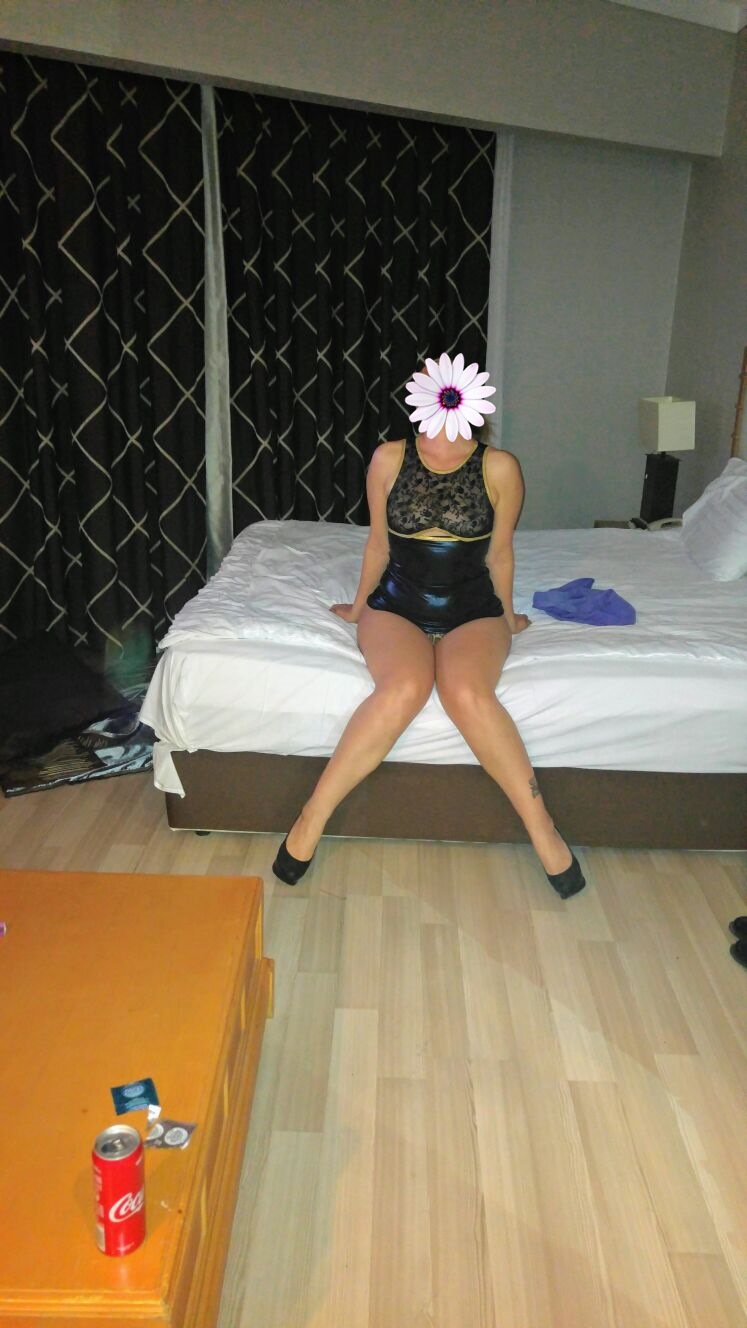 Ankara Sarışın Tenli Escort Hadise