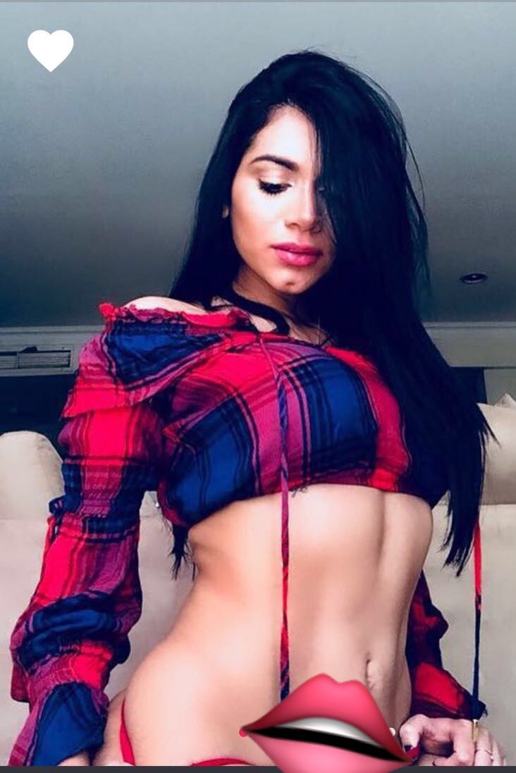 Yeni Fit Vücutlu Seksi Escort Polen