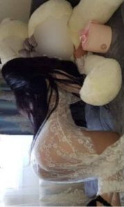Ankara Escort Minyon Yüzlü Bayan Ada