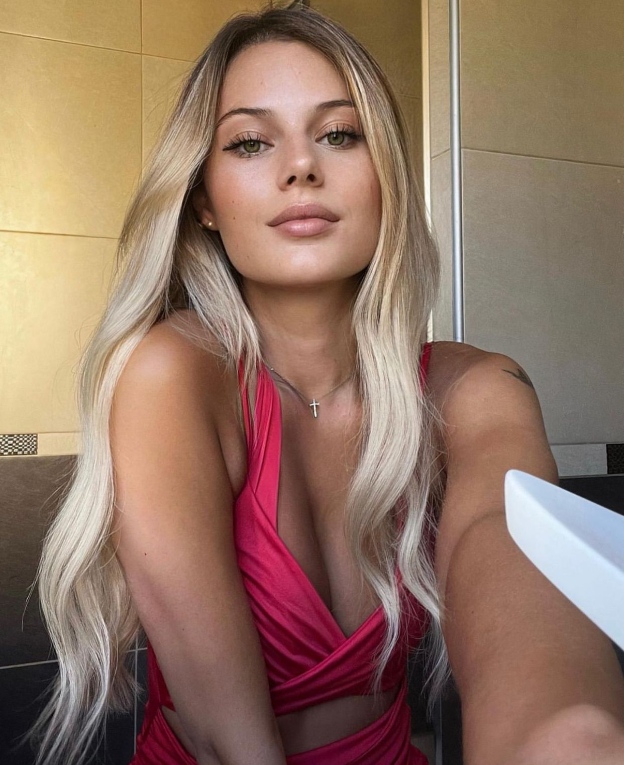 Ankara Bölgesinin Prensesi Escort Hande