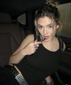Ankara Merkez Kendi Yeri Olan Escort Bayan