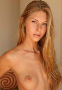 Ankara Rus Escort Bayan Aleyna